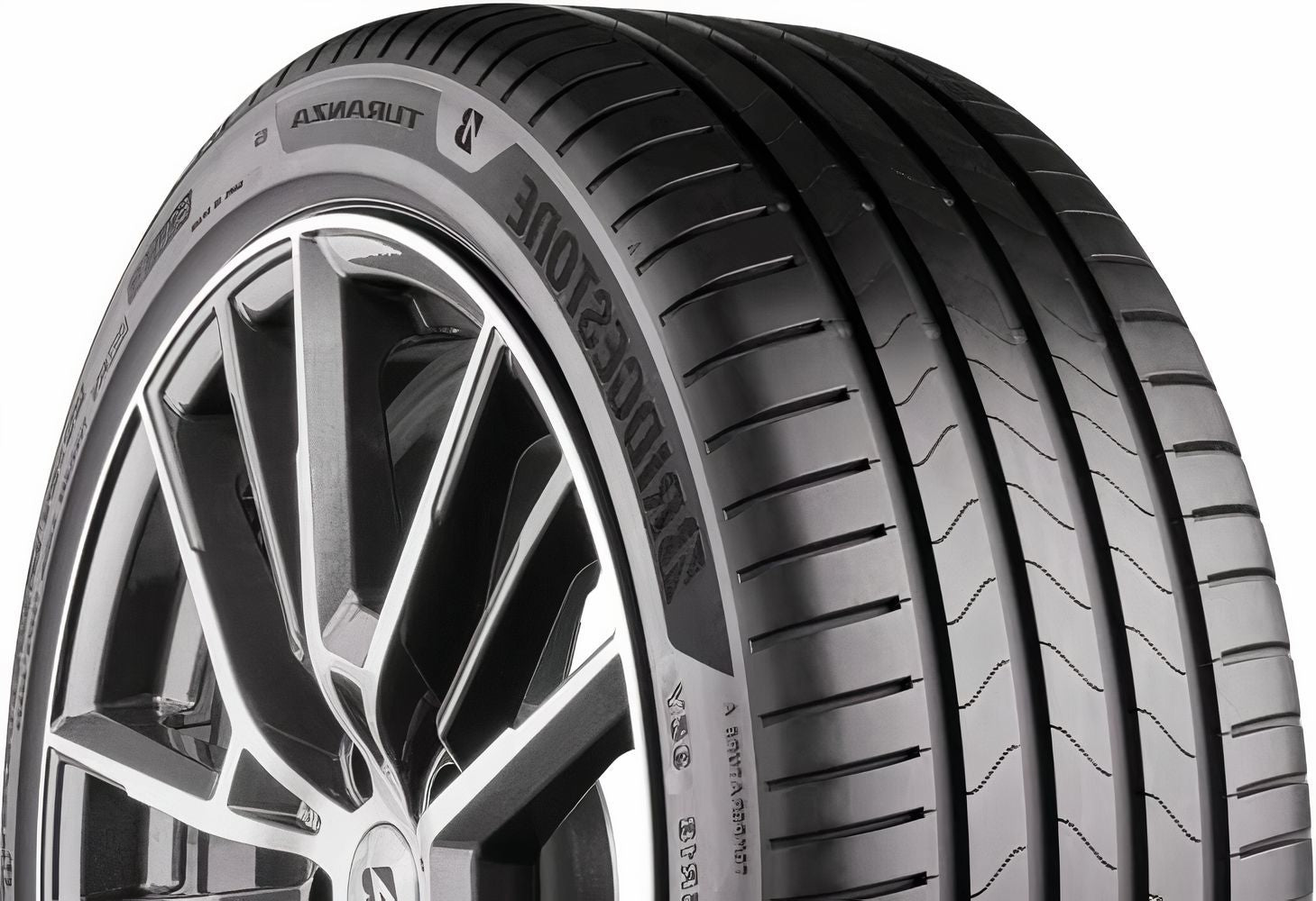 Bridgestone TURANZA 6 235/40R19 96Y XL BSW - Image 3