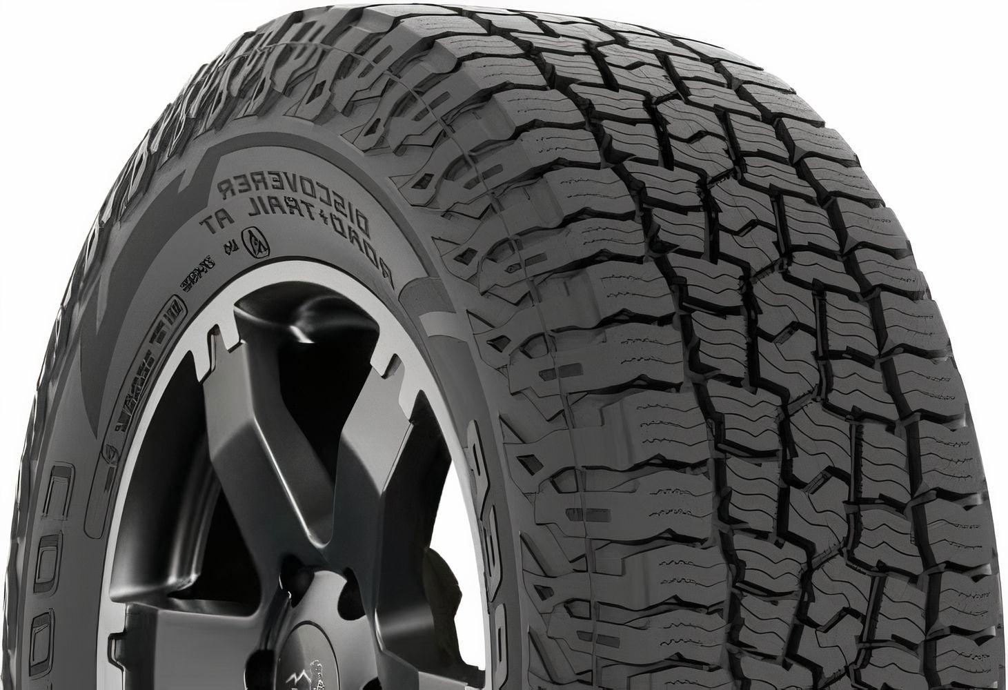 Cooper Tires DISCOVERER ROAD TRAIL AT 255/55R20 110V XL RBL - Image 2