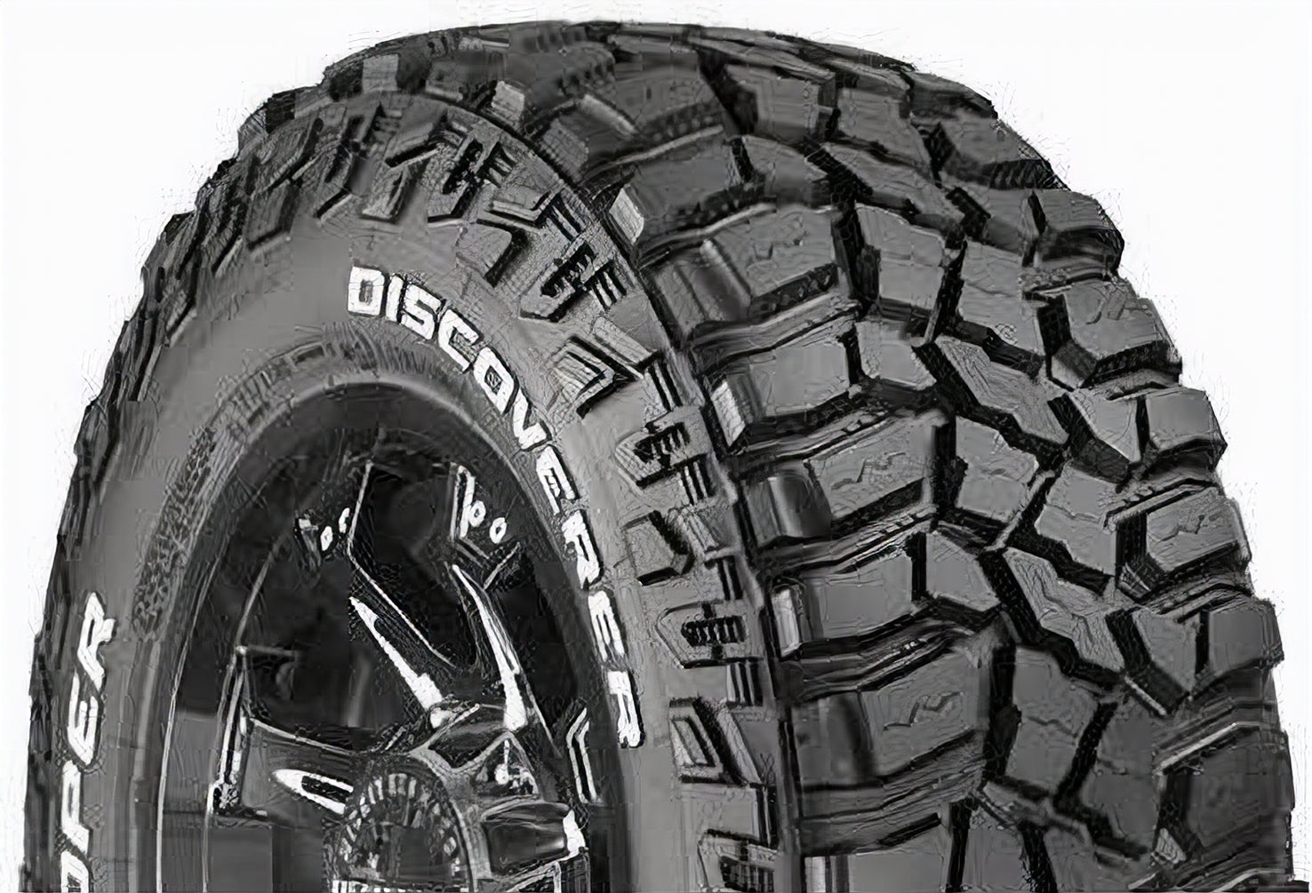 Cooper Tires DISCOVERER STT PRO LT305/70R16 124Q 1/E RWL - Image 2