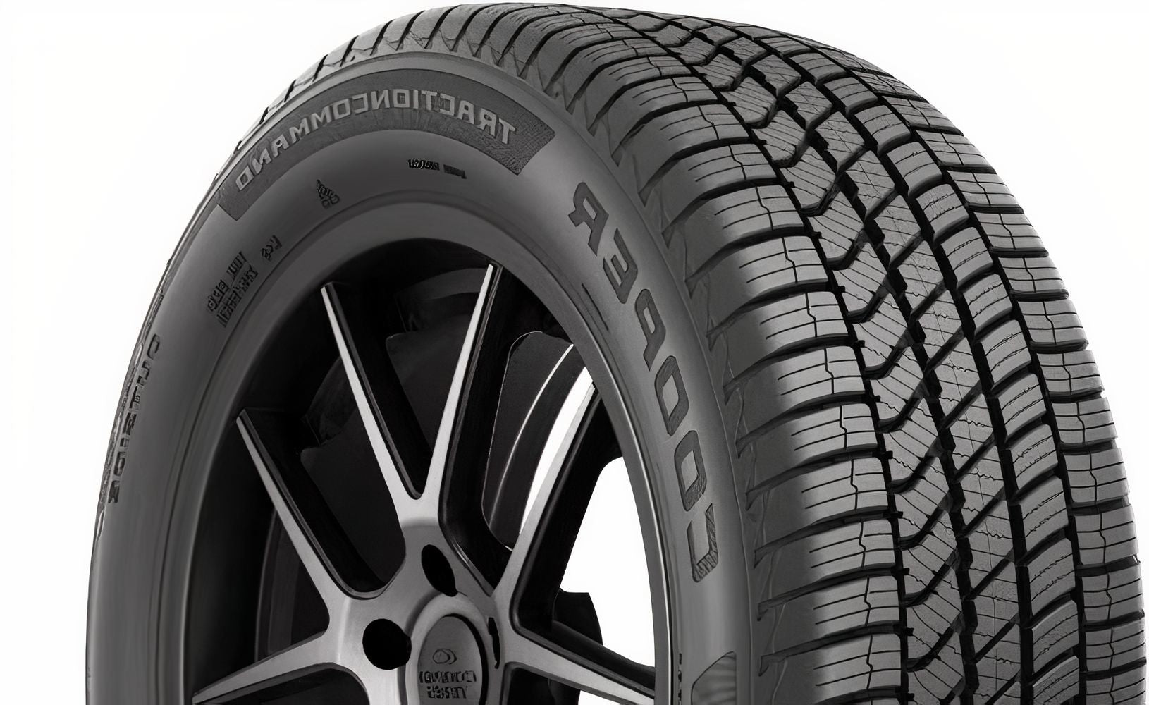 Cooper Tires TRACTIONCOMMAND 235/60R18 107V XL VSB - Image 2