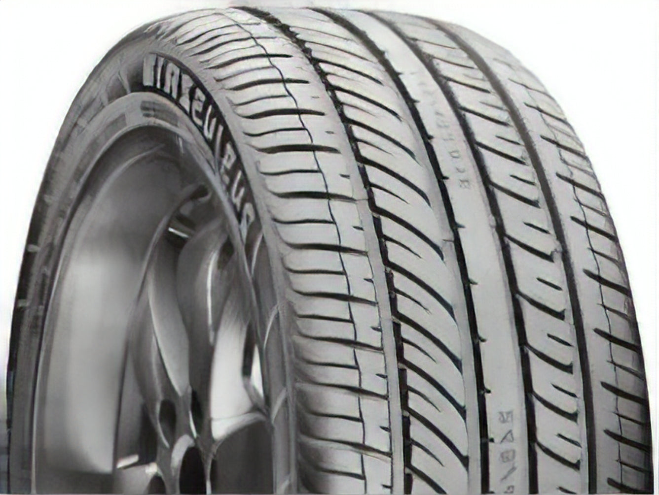 Michelin DEFENDER LTX M/S 245/70R16 107T SL ORW - Image 4