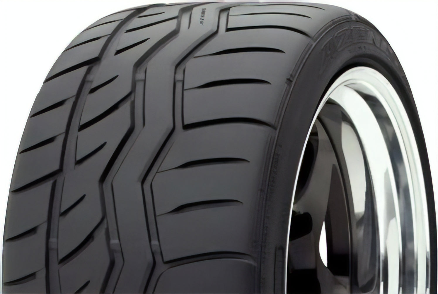 Falken AZENIS RT-615K+ 235/40R18 95W XL BSW - Image 4