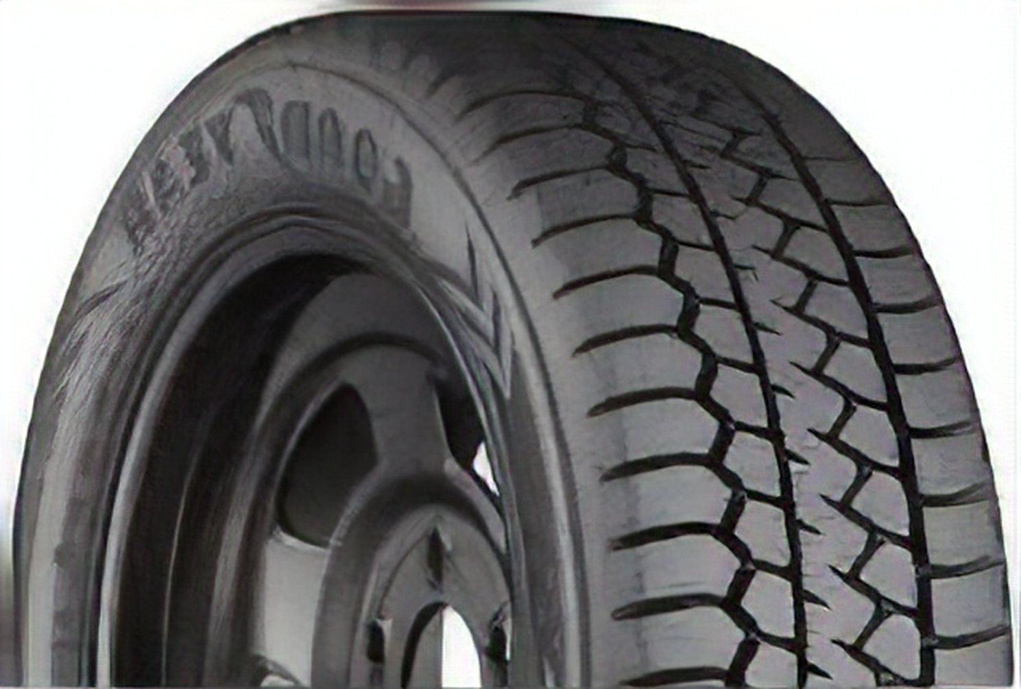 Goodyear EAGLE ENFORCER A/W 225/60R18 100V SL VSB - Image 2