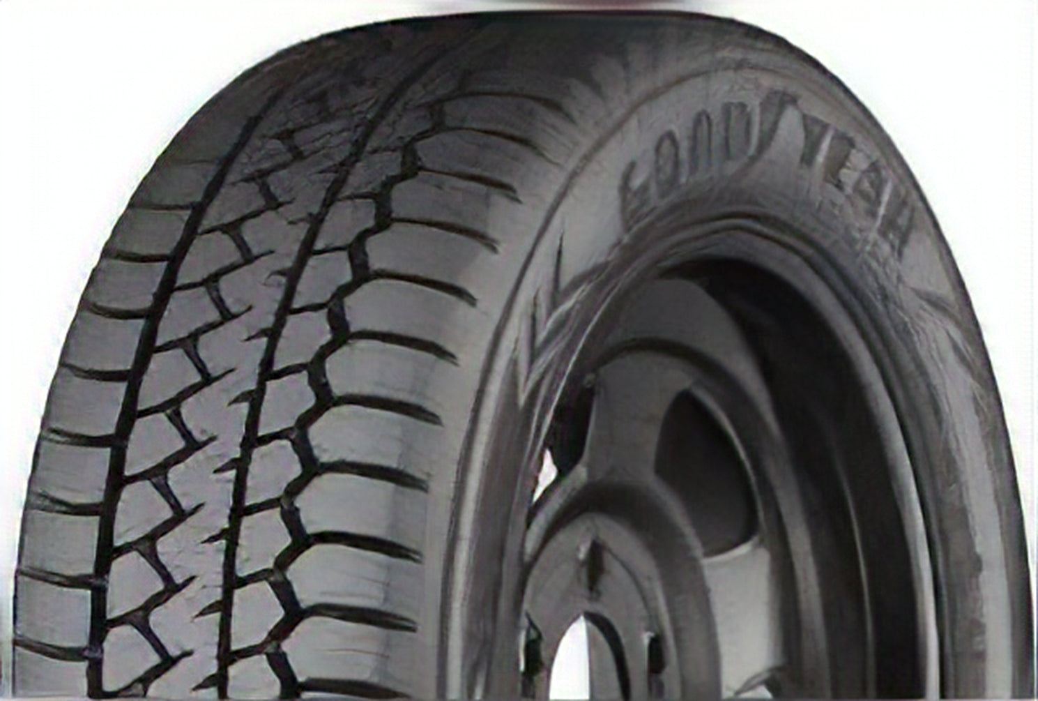 Goodyear EAGLE ENFORCER A/W 265/60R17 108V SL VSB - Image 4