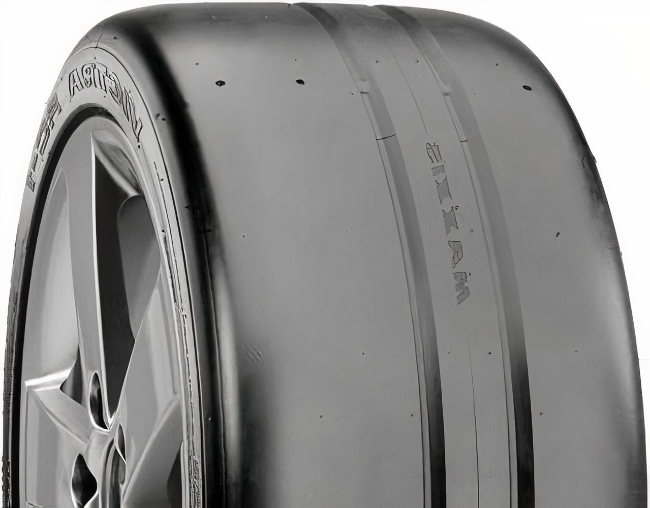 Maxxis VICTRA RC-1 245/40R15 88W SL BSW - Image 2