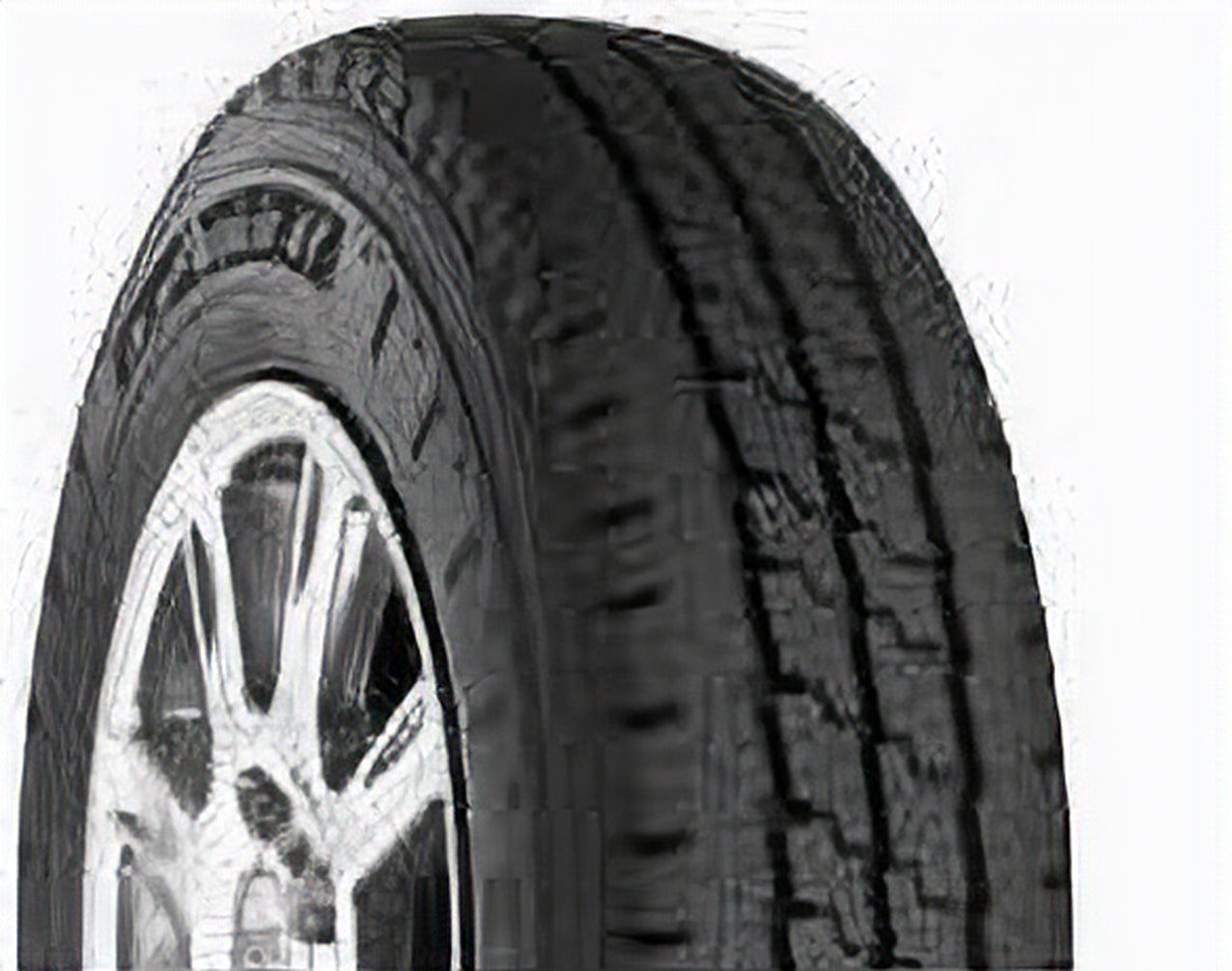 Michelin AGILIS ALPIN 235/65R16C 121R 1/E BSW - Image 2