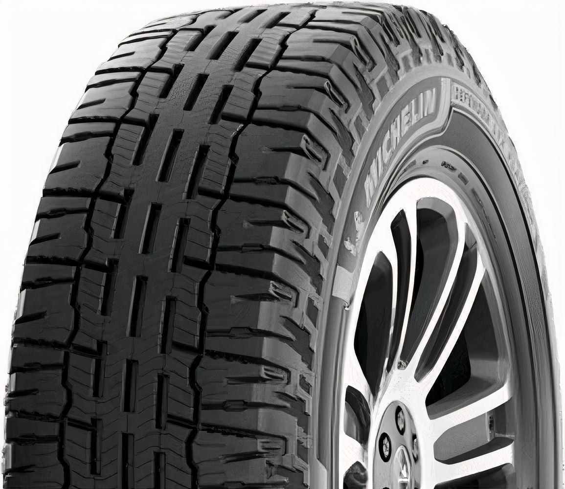 Michelin DEFENDER  LTX PLATINUM LT275/65R20 126S 1/E BSW - Image 4