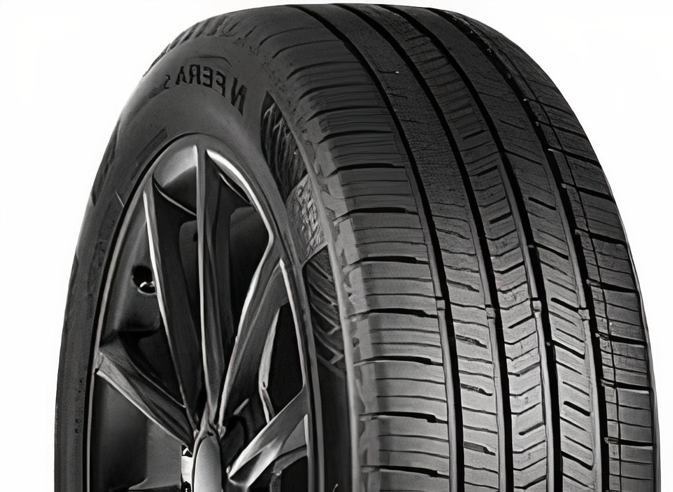Nexen NFERA SUPREME 265/60R18 110V   BSW - Image 2