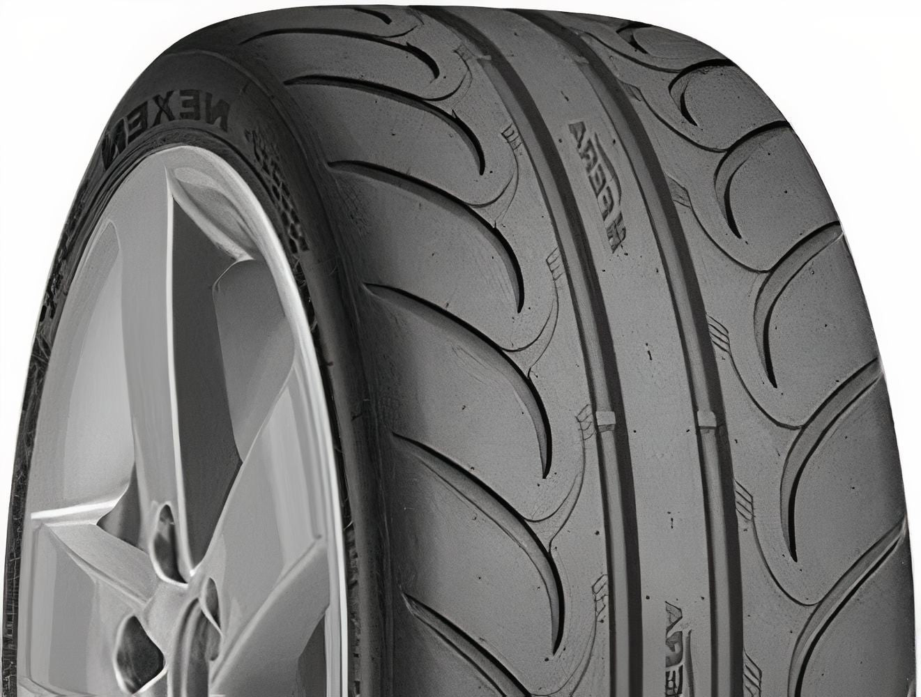 Nexen NFERA SUR4G 275/40R20 102Y SL BSW - Image 2