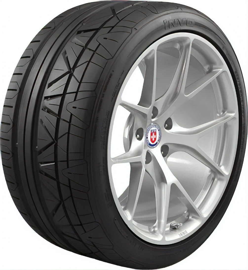 Nitto Invo, 255/40R19, 100Y, XL, BSW - 203590 - Image 1