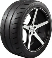 Nitto NT05, 255/35R18, 94W, XL, BSW - 207340 - Image 1