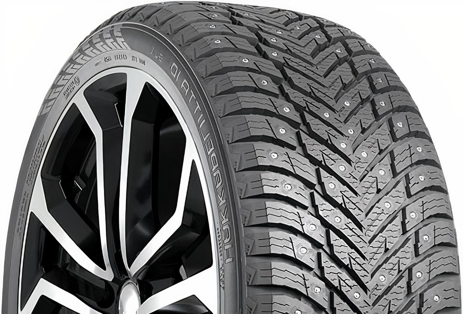 Nokian Hakkapeliitta 10 SUV Studded 315/40R21 115T XL - Image 2