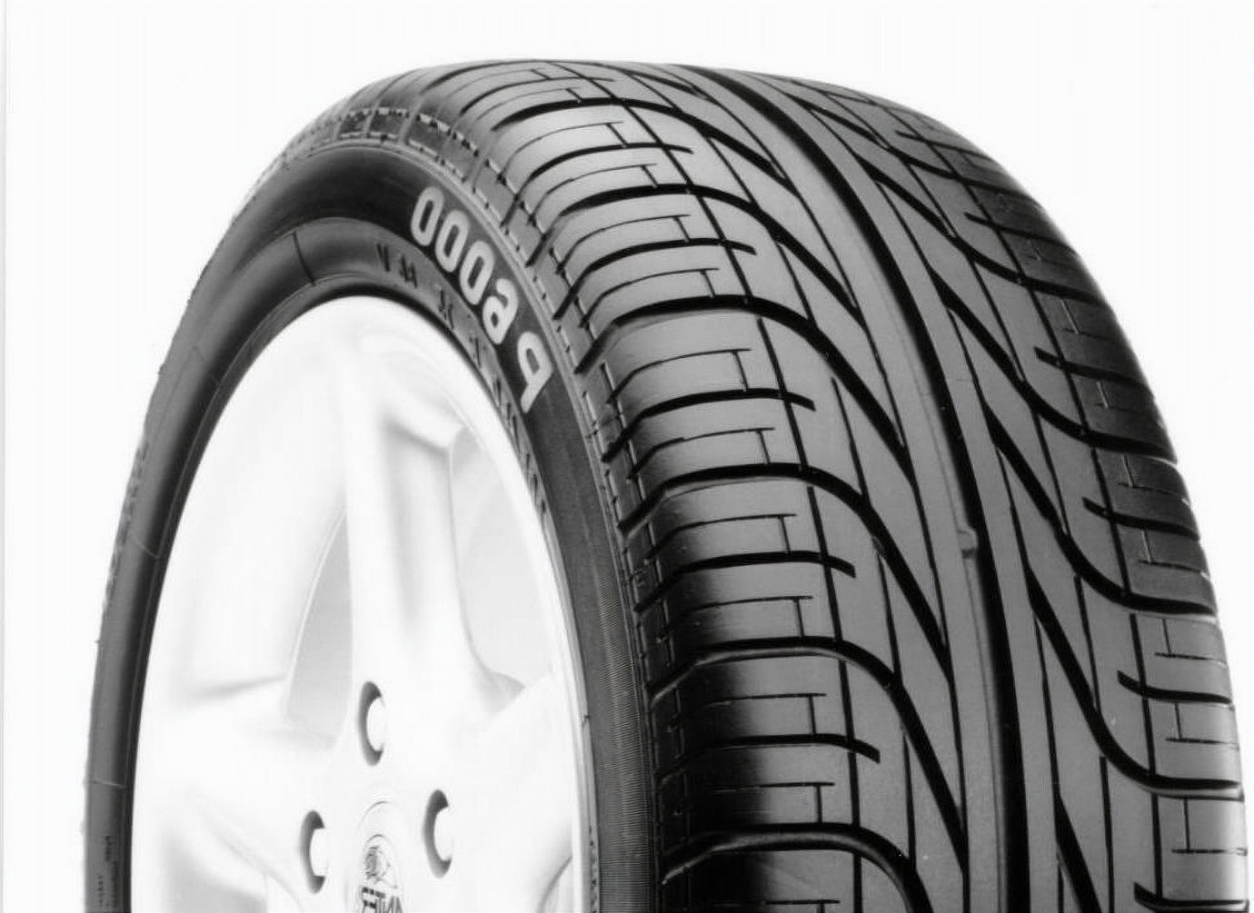 Pirelli P6000 215/60R15 94W SL BSW - Image 2