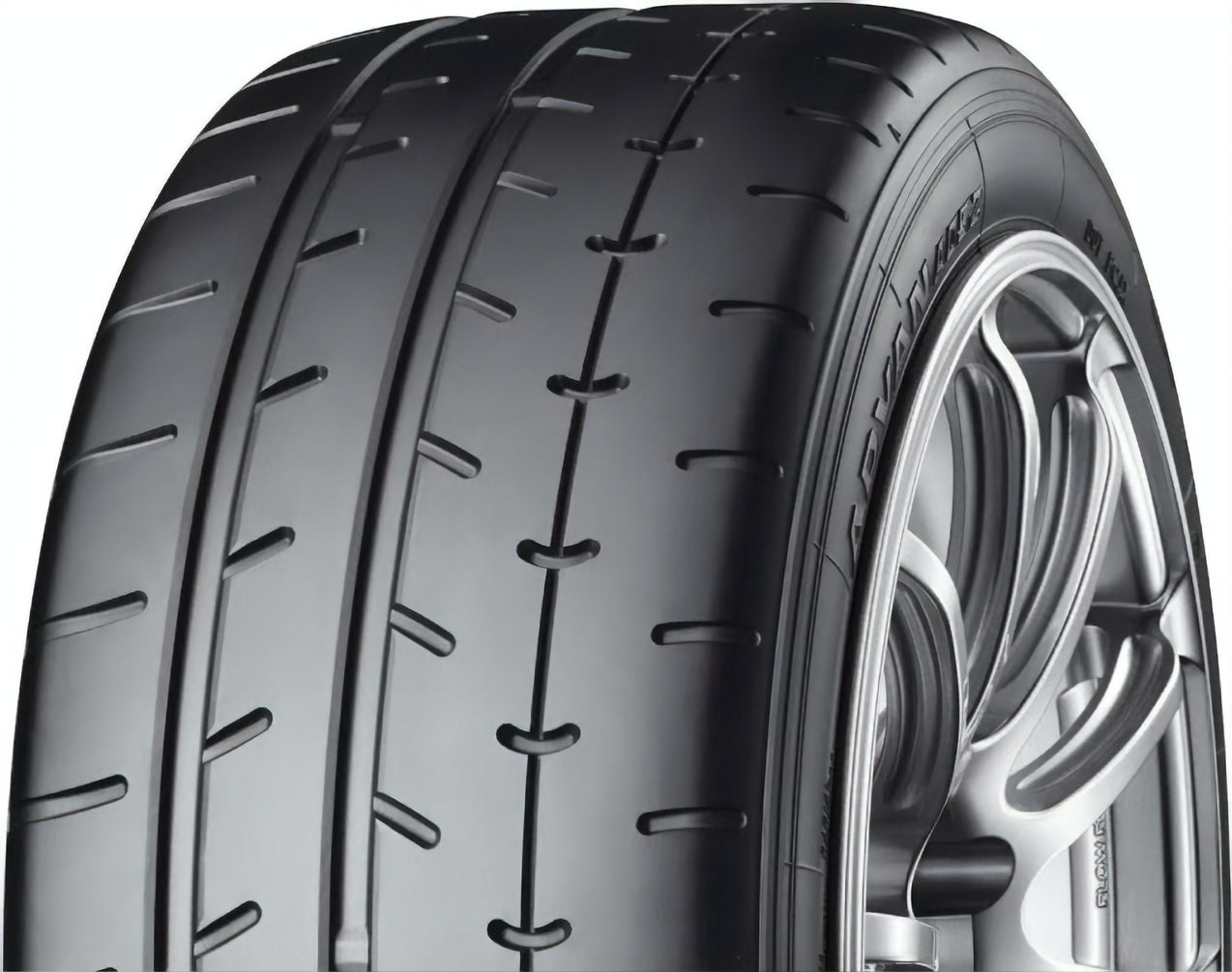 Yokohama ADVAN A052 225/45R17 94W XL BSW - Image 4