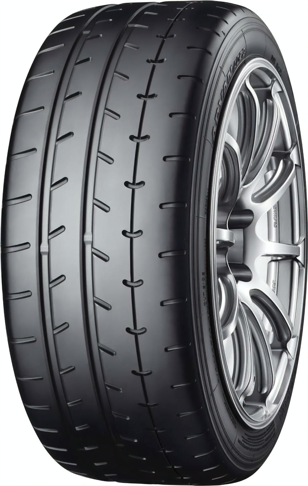 Yokohama ADVAN A052 235/45R18 98Y XL BSW - Image 1